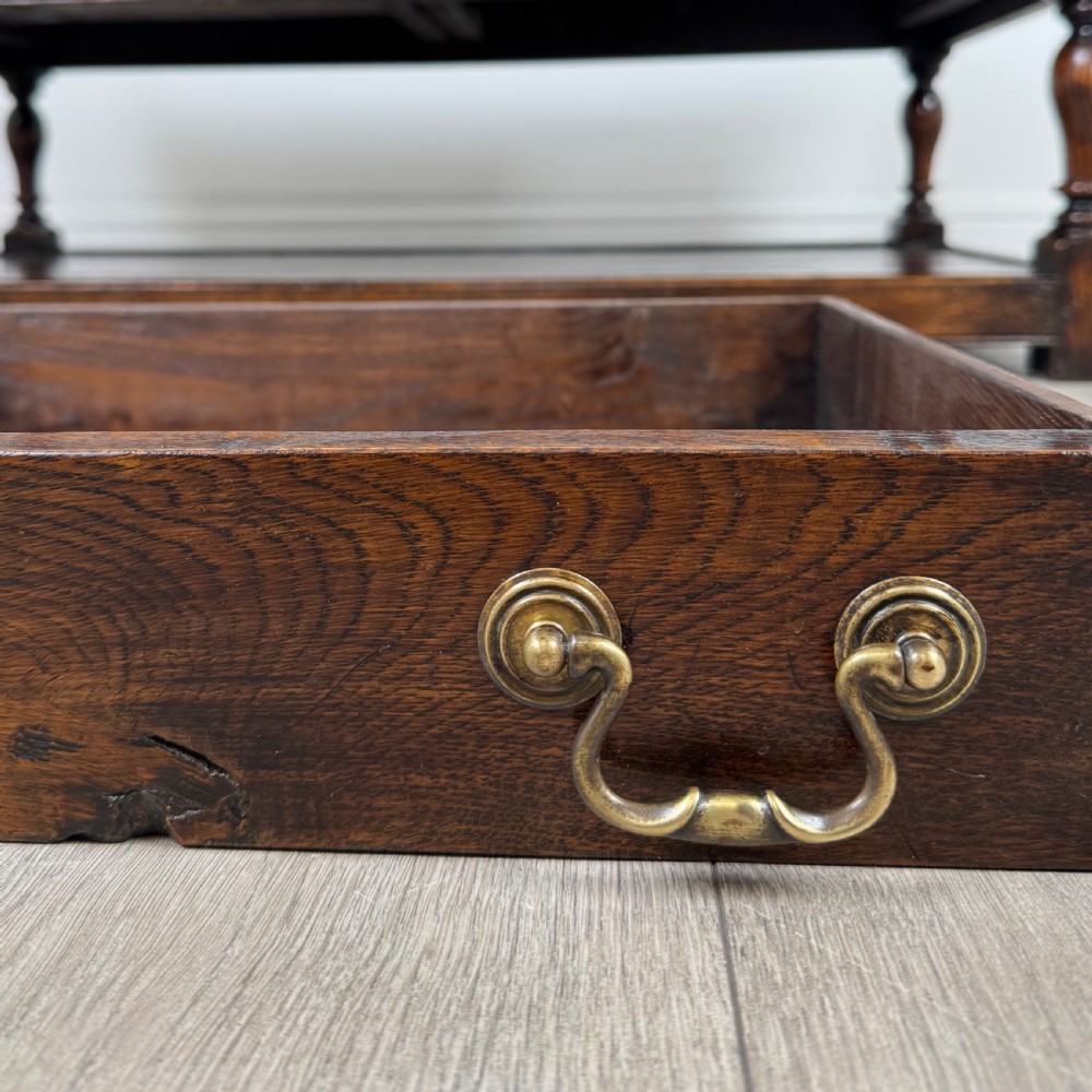 Antique 20th Century Fine Quality Oak Coffee Table  View XI
