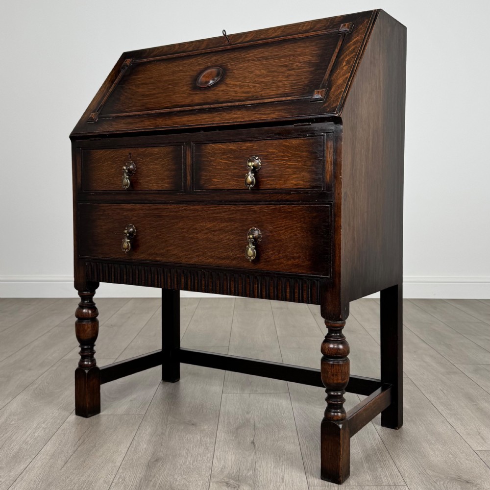 Antique 20th Century Good Quality Bureau In Oak  View III