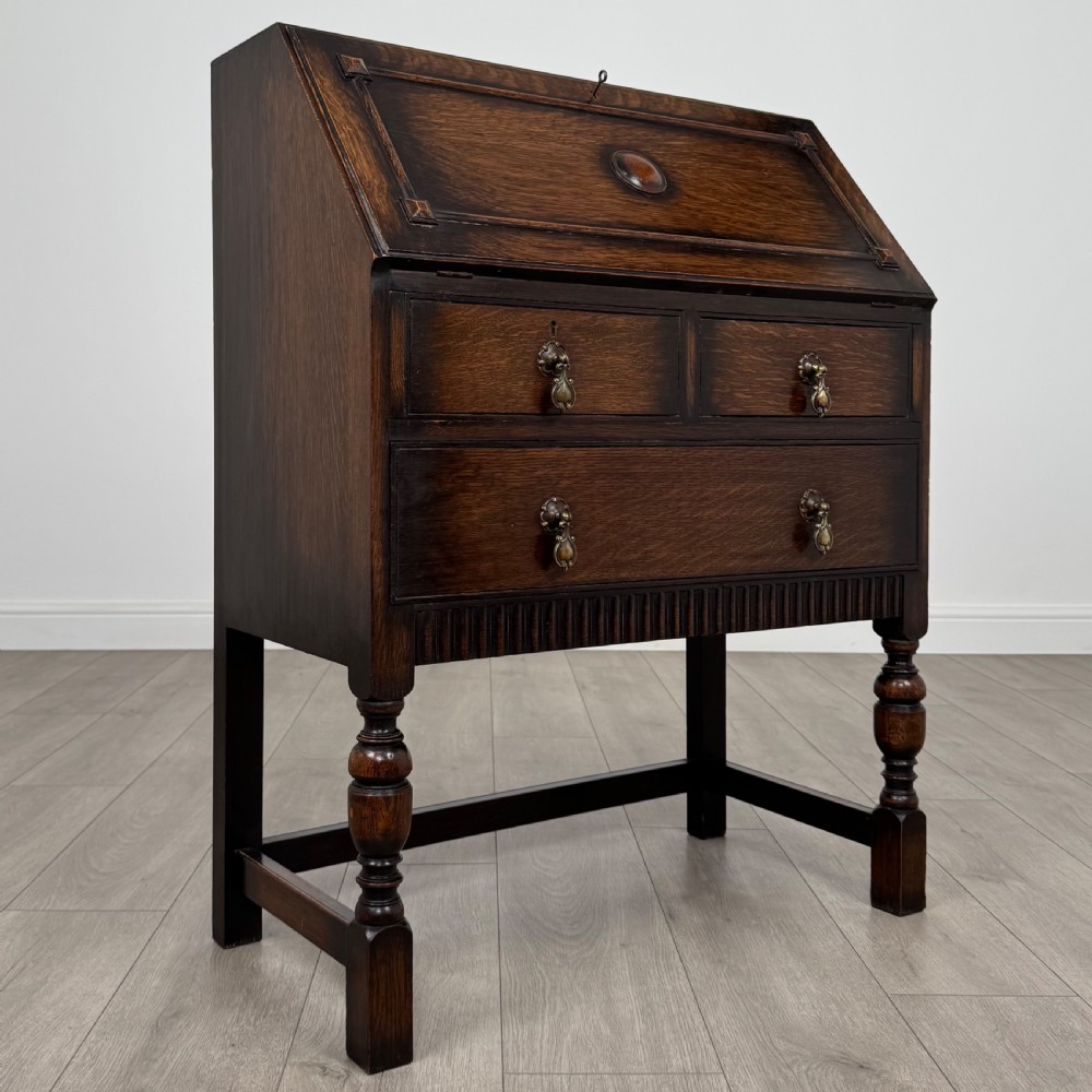 Antique 20th Century Good Quality Bureau In Oak  View IX