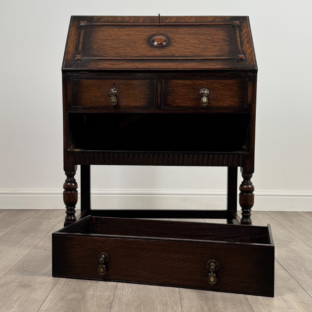 Antique 20th Century Good Quality Bureau In Oak  View XII