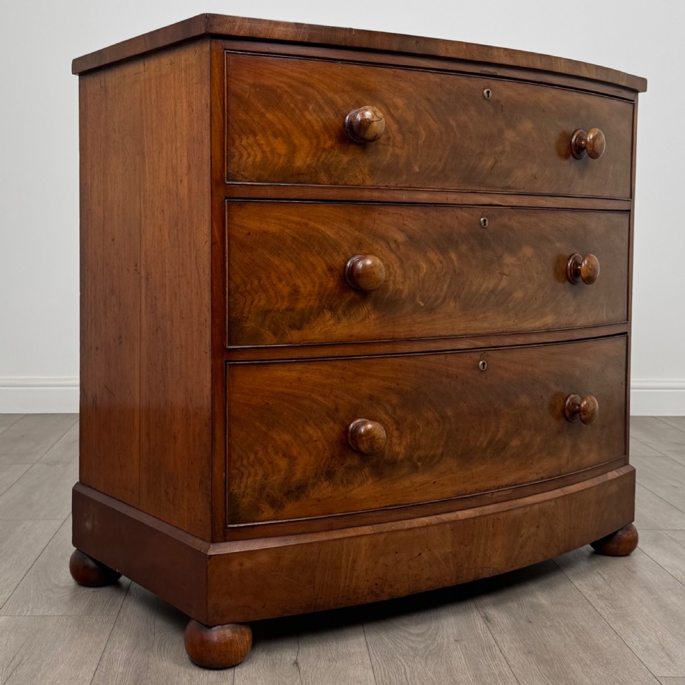  Antique 19th Century Small Bow Front Chest Of Drawers  View VIII