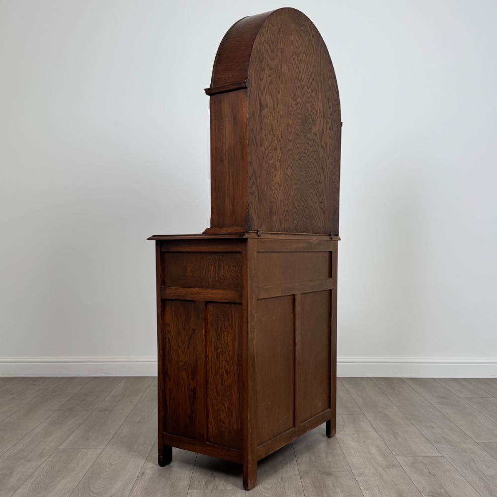 Antique 20th Century Good Quality Dresser In Oak  View V