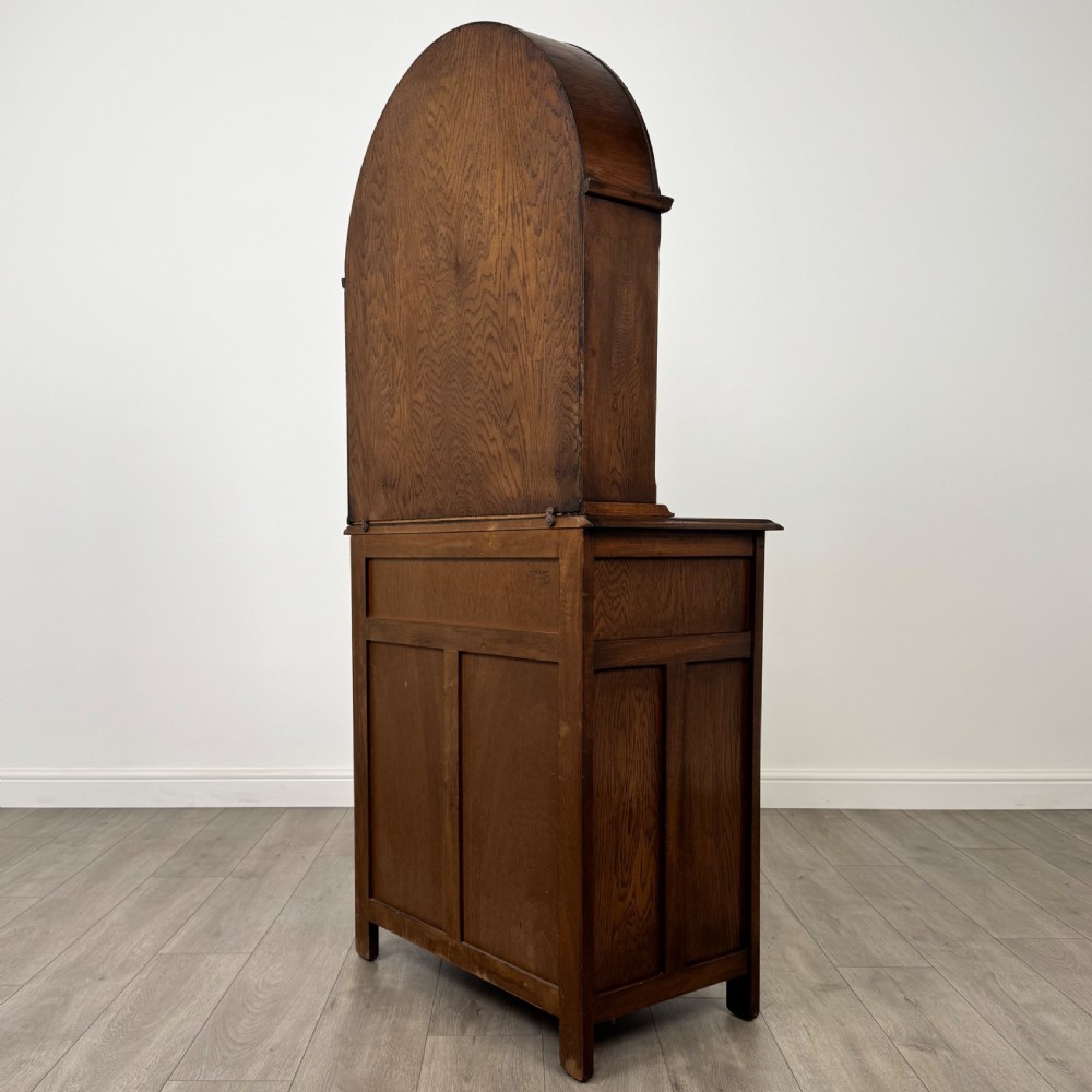 Antique 20th Century Good Quality Dresser In Oak  View VII