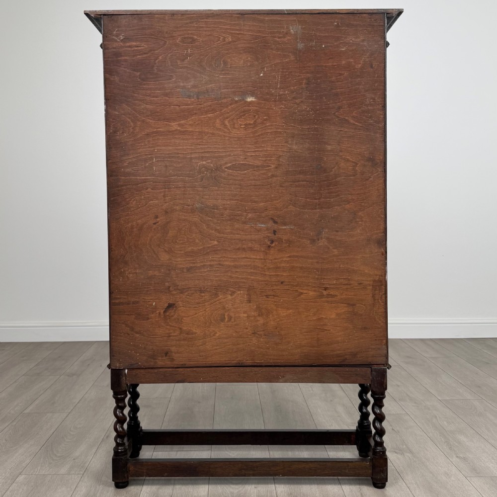 Antique 19th Century Fine Quality Display Cabinet In Oak  View VIII