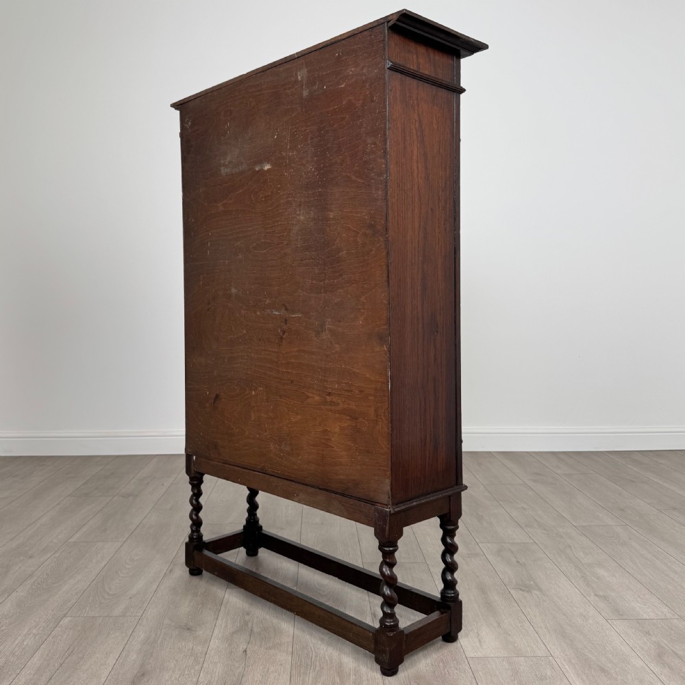 Antique 19th Century Fine Quality Display Cabinet In Oak  View IX