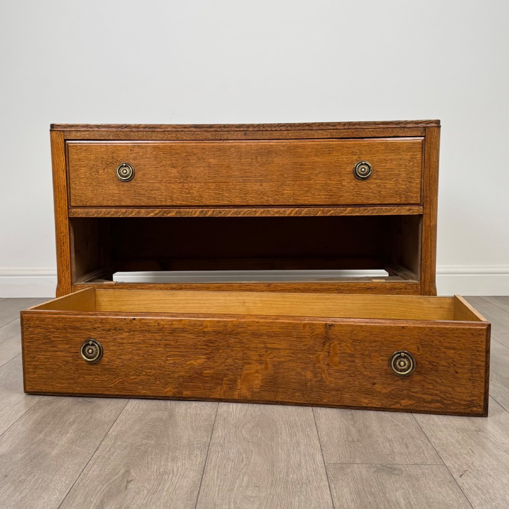 Antique 20th Century Low Chest Of Drawers In Oak  View X