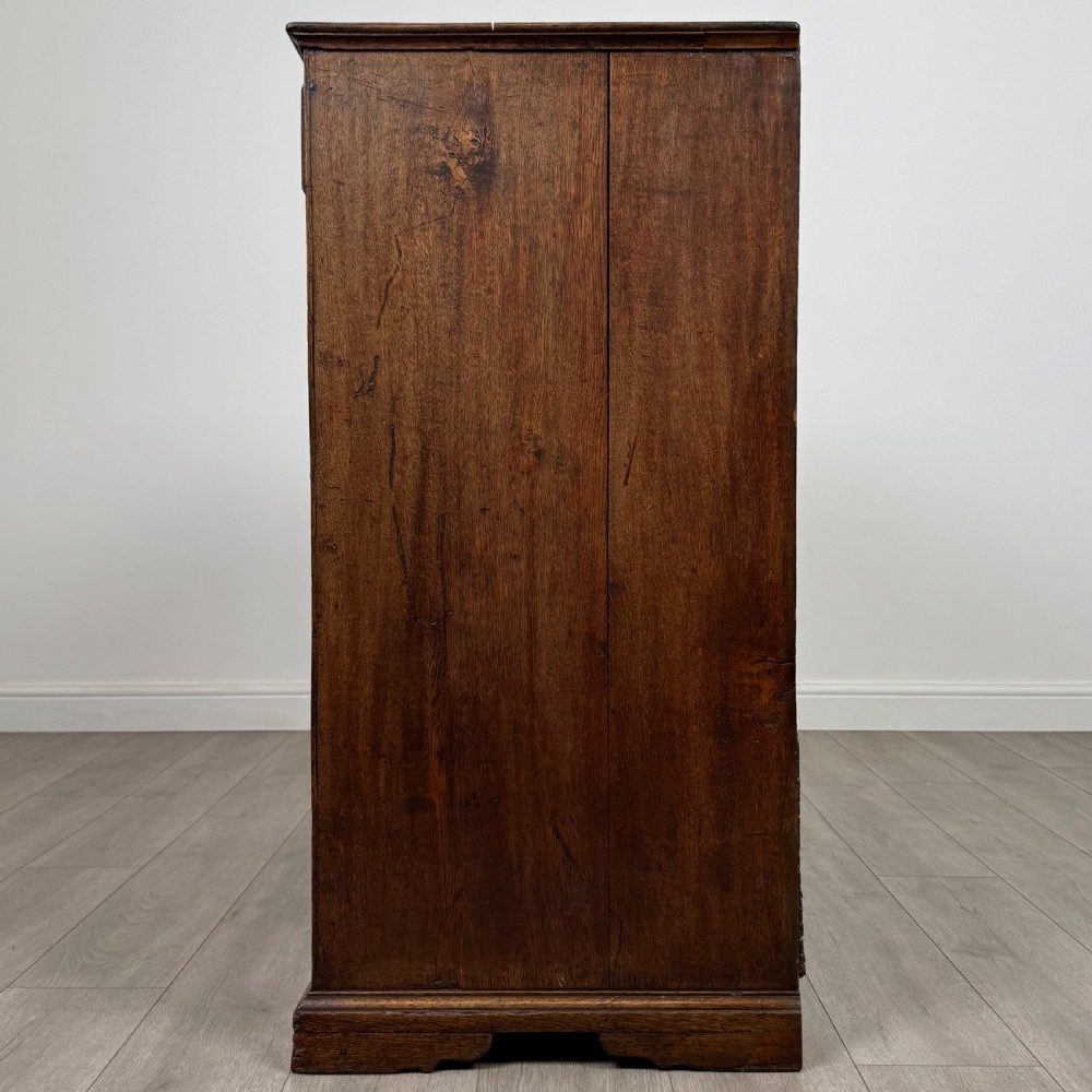 Antique 18th Century Chest Of Drawers In Oak  View III
