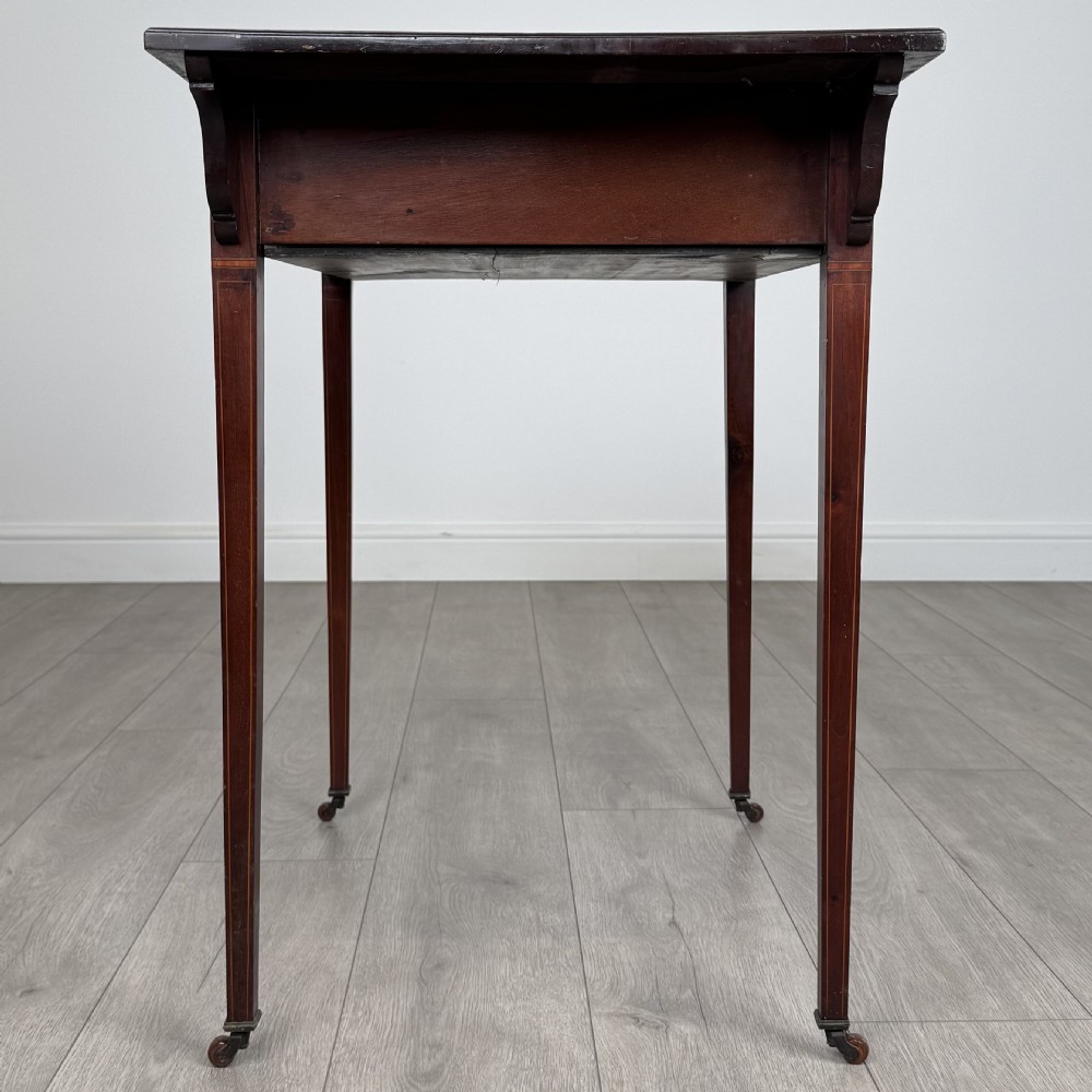 Antique 19th Century Small Inlaid Writing Table In Mahogany  View III