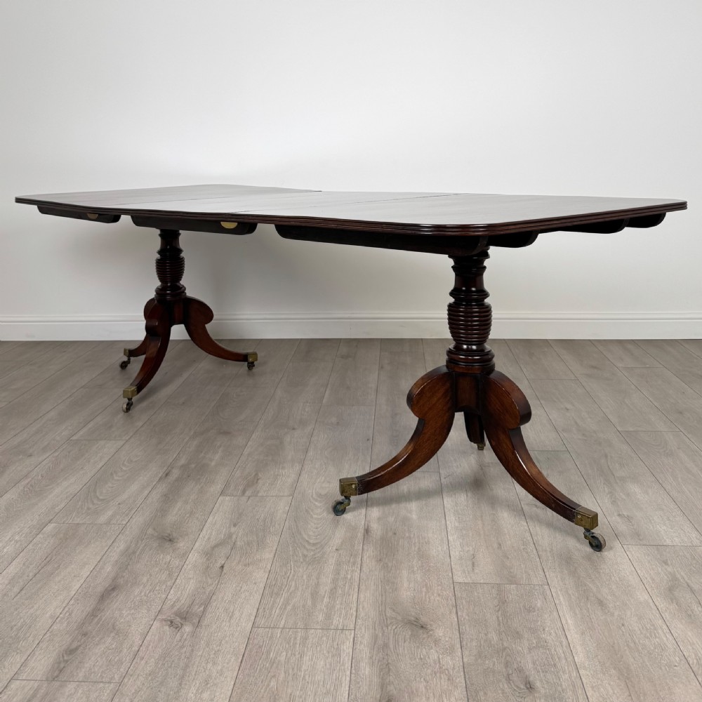  Antique 20th Century Twin Pedestal Dining Table In Mahogany 