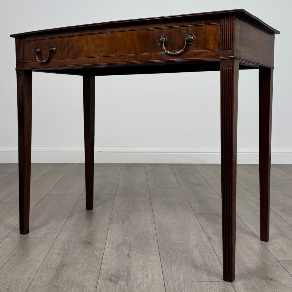  Antique 19th Century Bow Front Writing Table In Mahogany  View II
