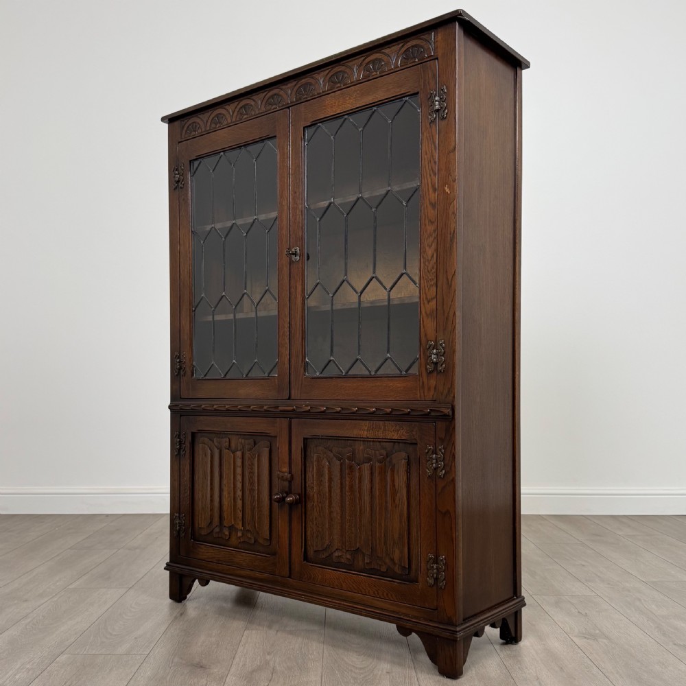 Antique 20th Century Good Quality Display Cabinet In Oak  View IV