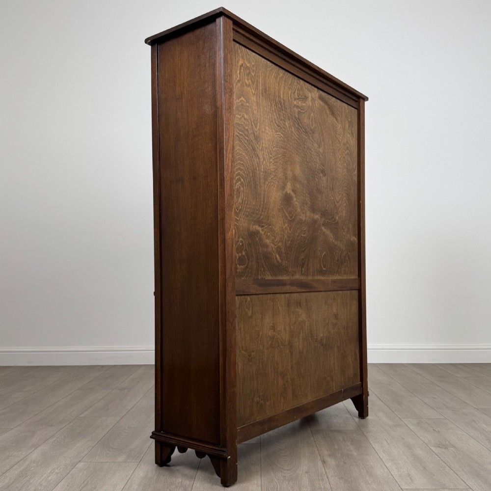 Antique 20th Century Good Quality Display Cabinet In Oak  View VI