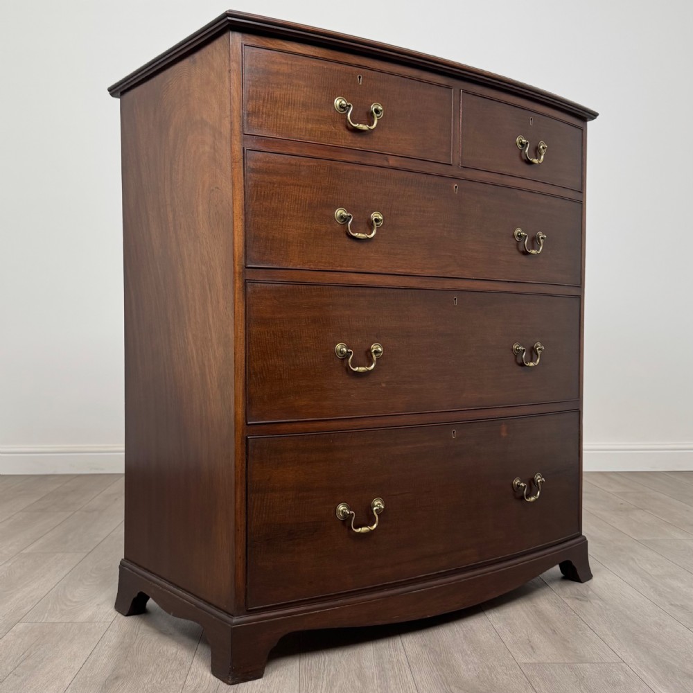 Antique 19th Century Bow Front Chest Of Drawers In Mahogany  View VIII