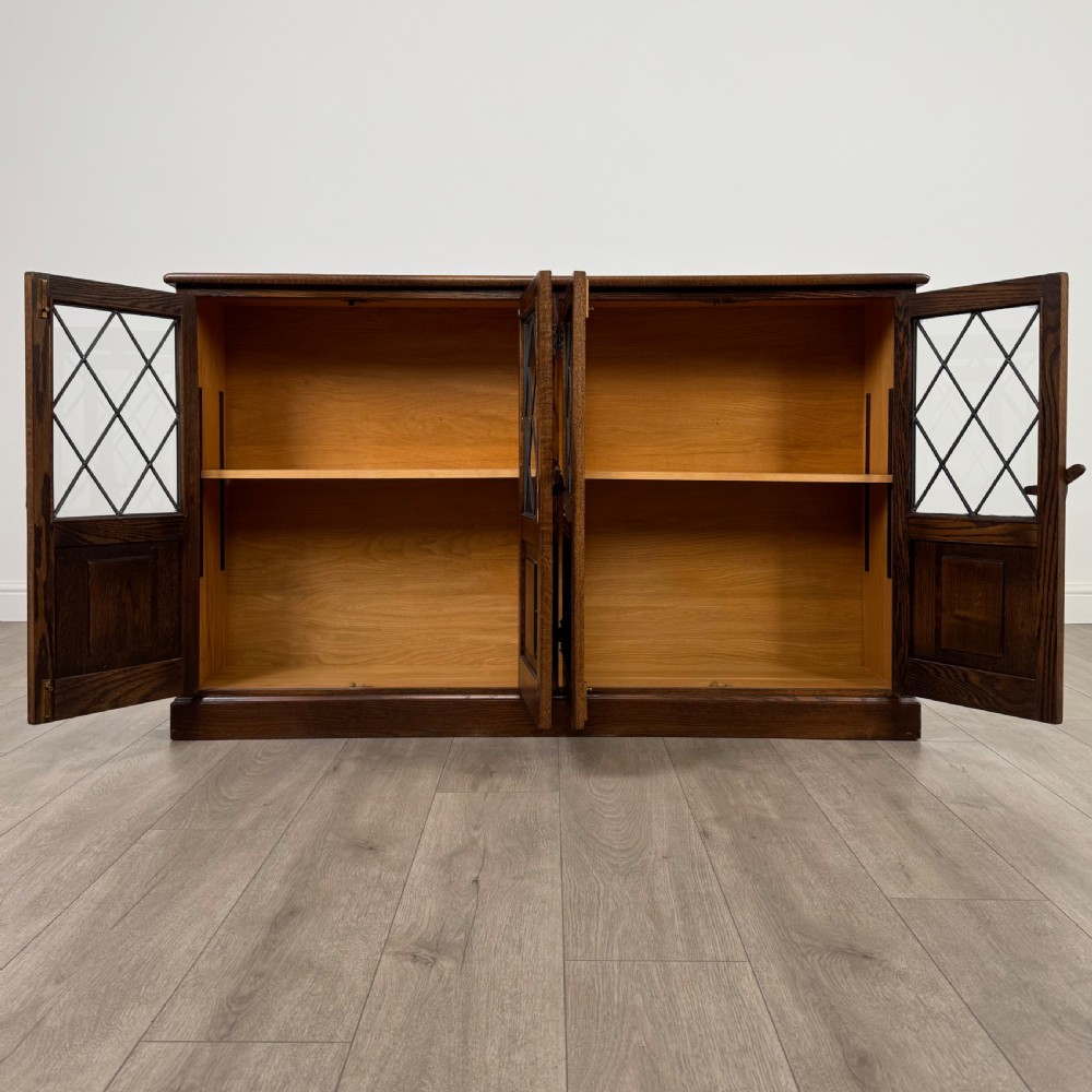  Vintage 20th Century Fine Quality Bookcase In Oak View III