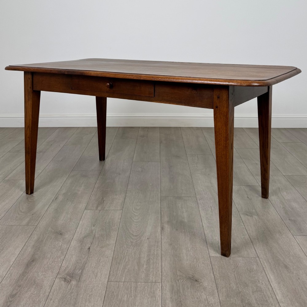  Antique 20th Century Good Quality Oak Dining Table With Drawer  View II