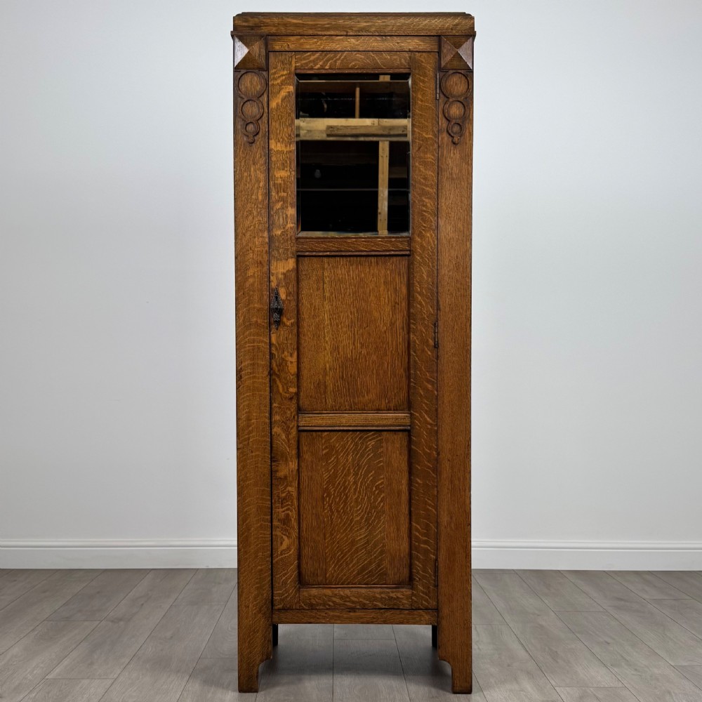 Antique 20th Century Good Quality Small Oak Wardrobe 