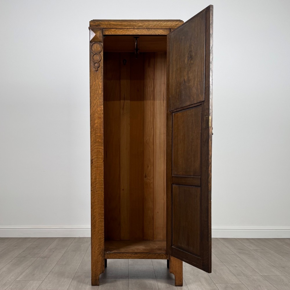 Antique 20th Century Good Quality Small Oak Wardrobe  View II