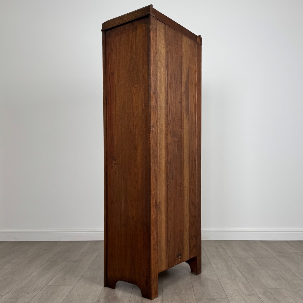 Antique 20th Century Good Quality Small Oak Wardrobe  View V