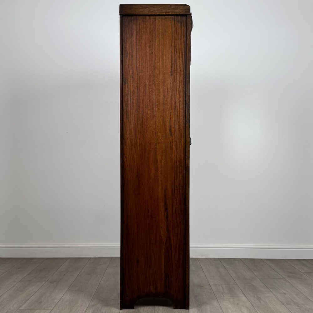 Antique 20th Century Good Quality Small Oak Wardrobe  View VIII