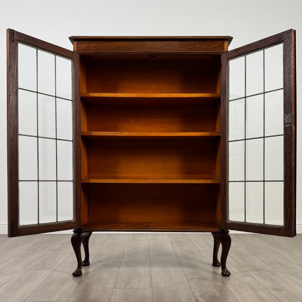 Antique 20th Century Good Quality Cabinet In Oak  View III