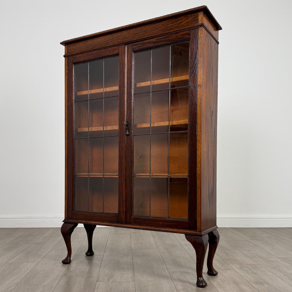 Antique 20th Century Good Quality Cabinet In Oak  View IV