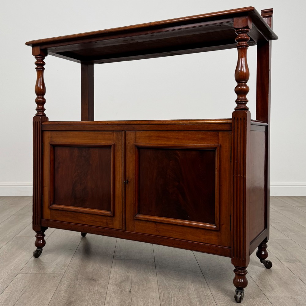Antique 19th Century Good Quality Cupboard In Mahogany  View III