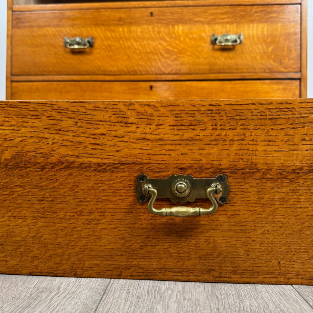  Antique 20th Century Fine Quality Chest Of Drawers In Oak View XI