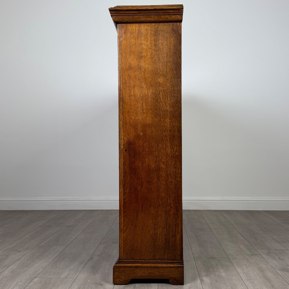 Antique 19th Century Fine Quality Large Open Bookcase In Oak  View IV