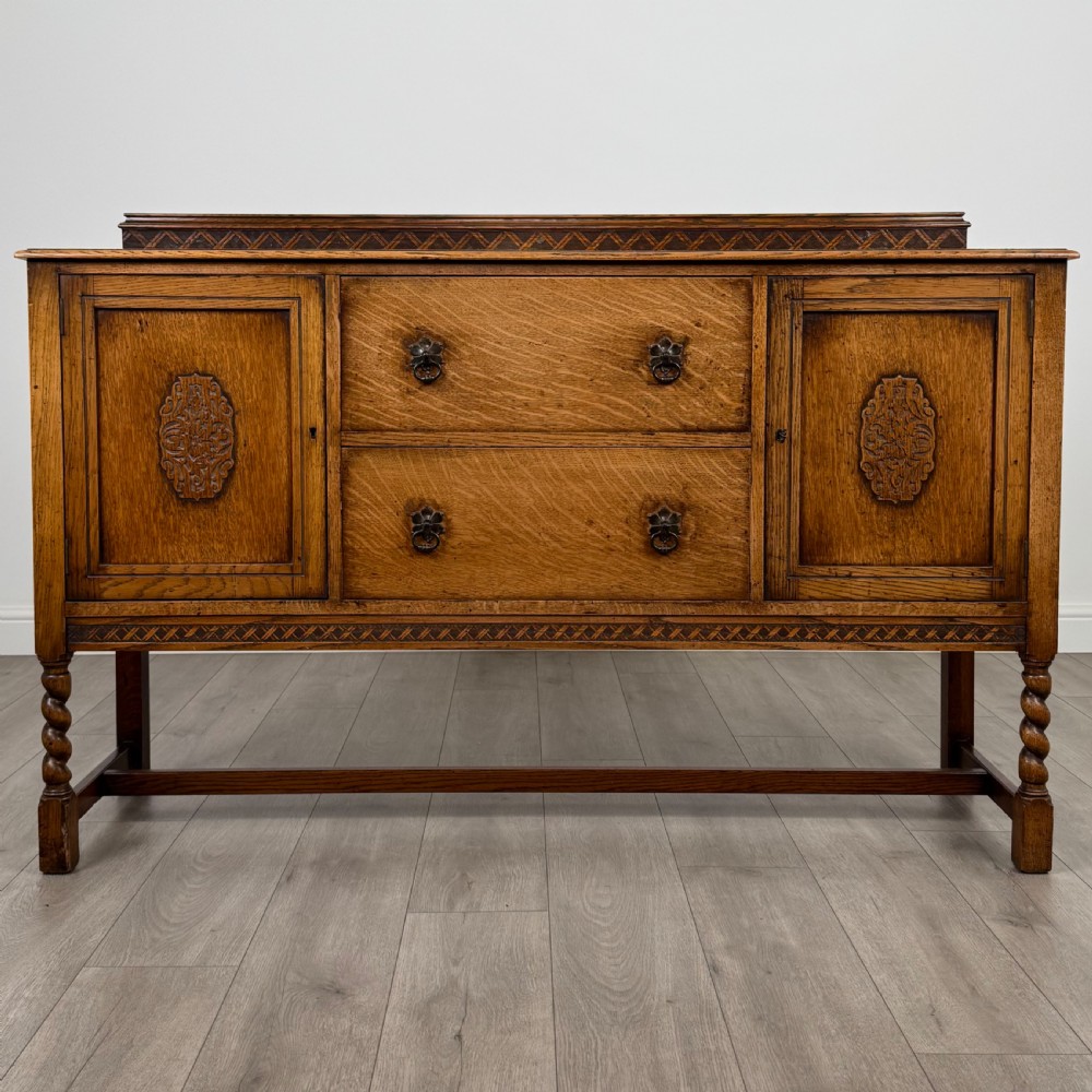 Antique 20th Century Good Quality Oak Sideboard 