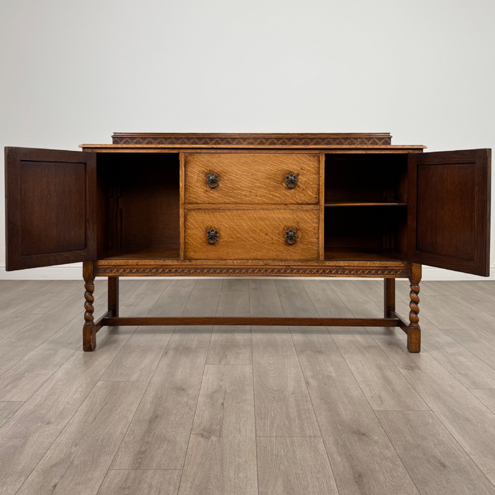Antique 20th Century Good Quality Oak Sideboard  View III
