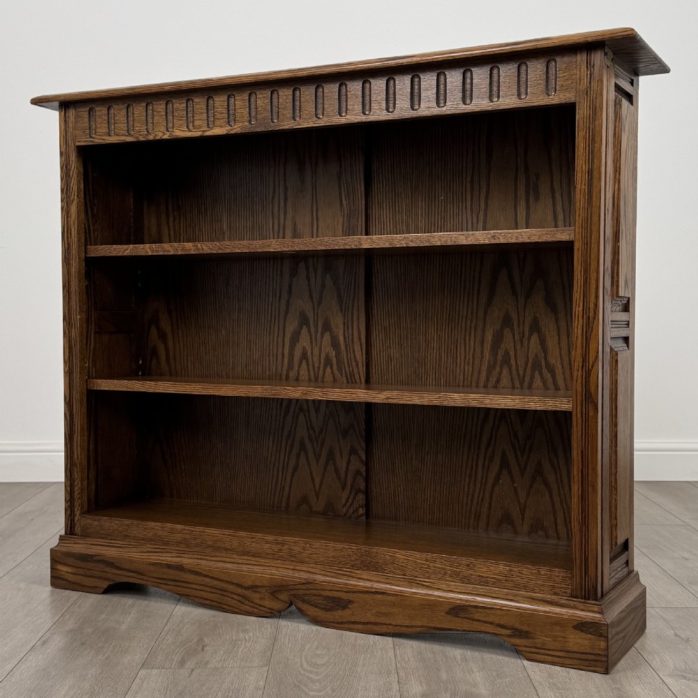 Antique 20th Century Open Bookcase In Oak  View III