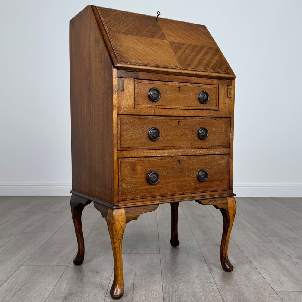 Antique 20th Century Small Inlaid Bureau In Mahogany  View IX