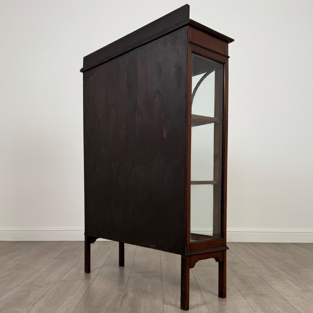 Antique 20th Century Good Quality Display Cabinet In Oak View VIII