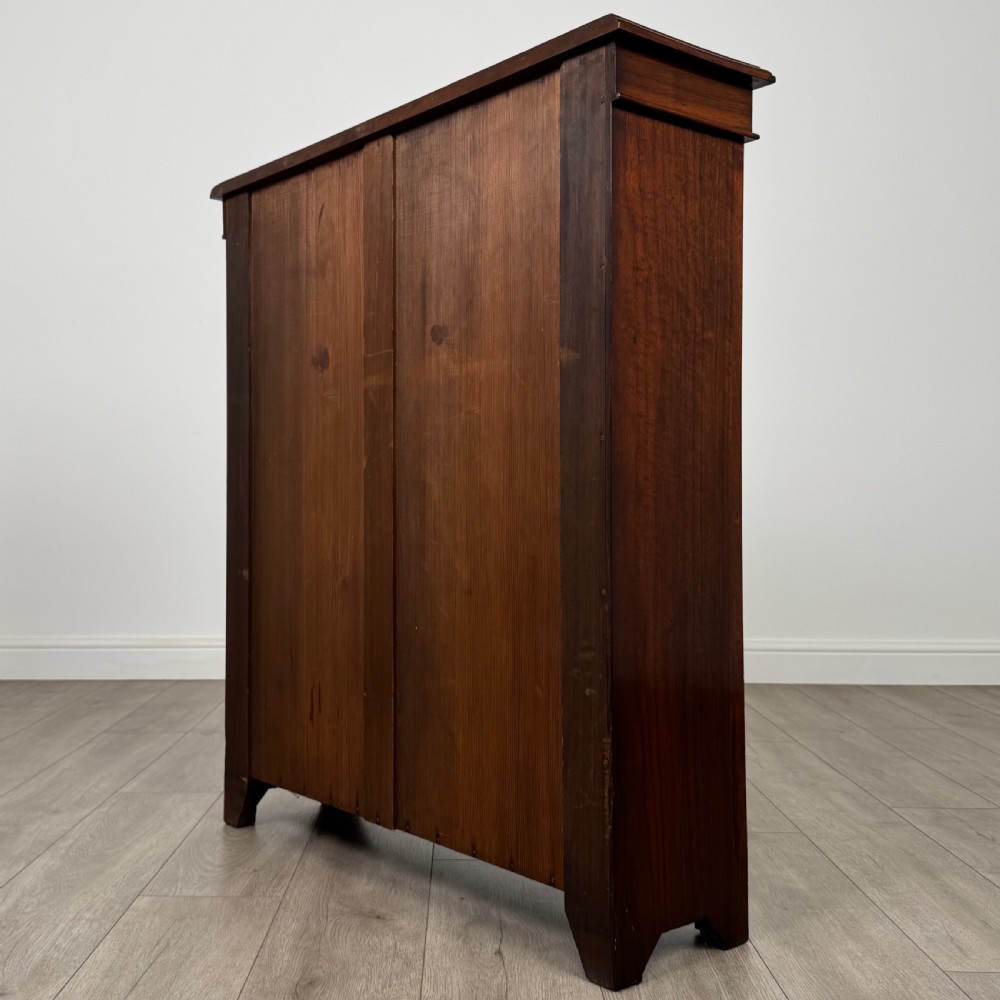 Antique 20th Century Good Quality Display Cabinet In Walnut  View VIII
