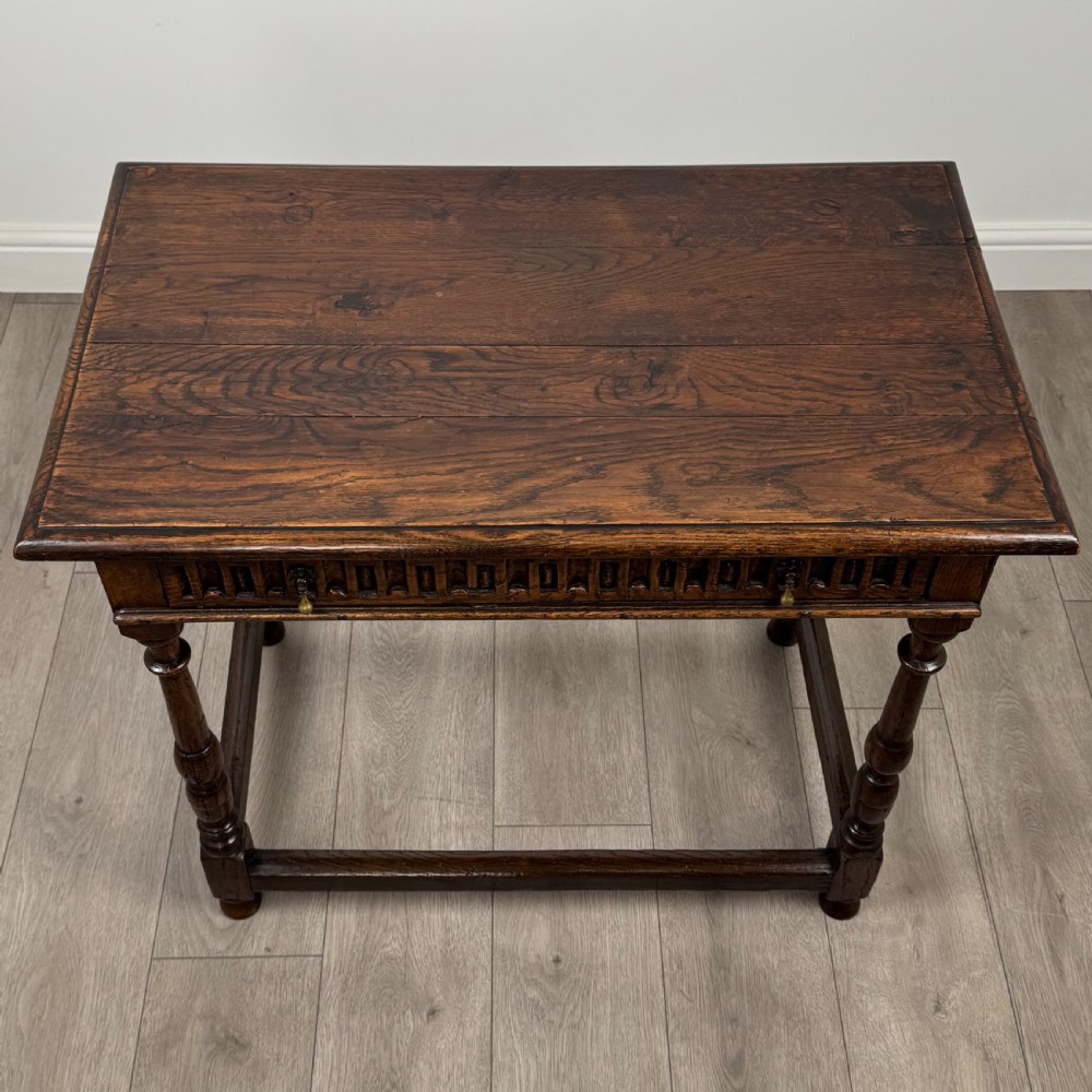  Antique 18th Century Fine Quality Side Table In Oak View IX