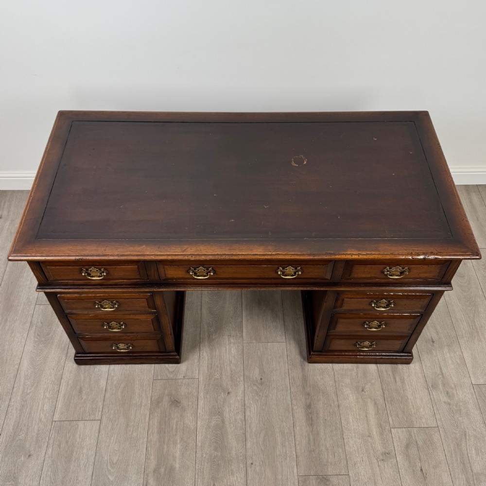 Antique 20th Century Good Quality Pedestal Desk In Oak  View IX