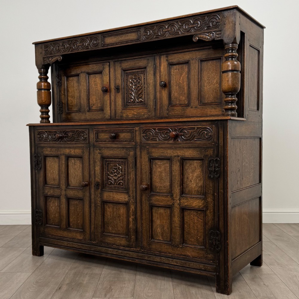 Antique 20th Century Fine Quality Court Cupboard In Oak View III