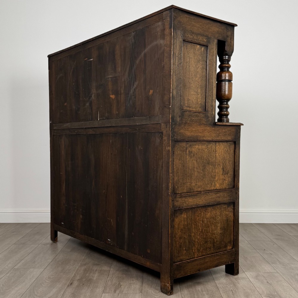 Antique 20th Century Fine Quality Court Cupboard In Oak View VII