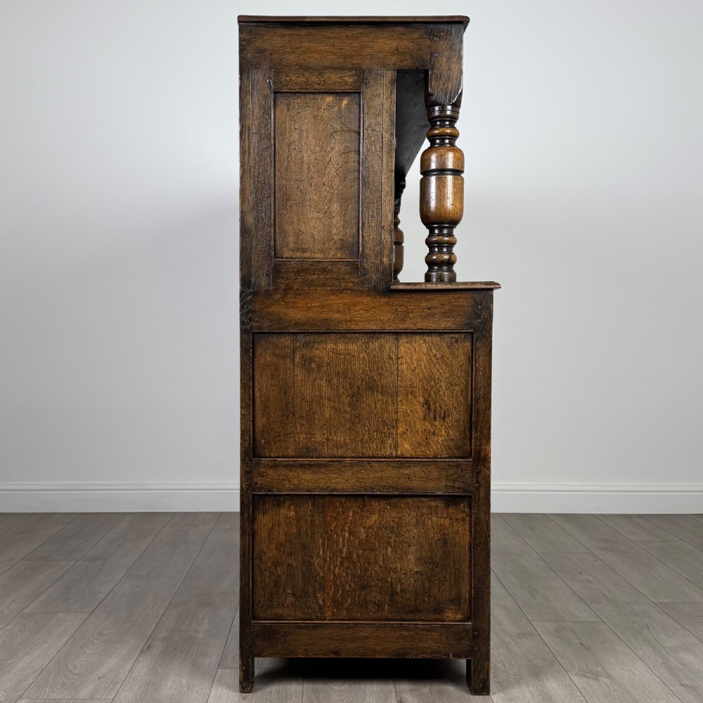 Antique 20th Century Fine Quality Court Cupboard In Oak View VIII