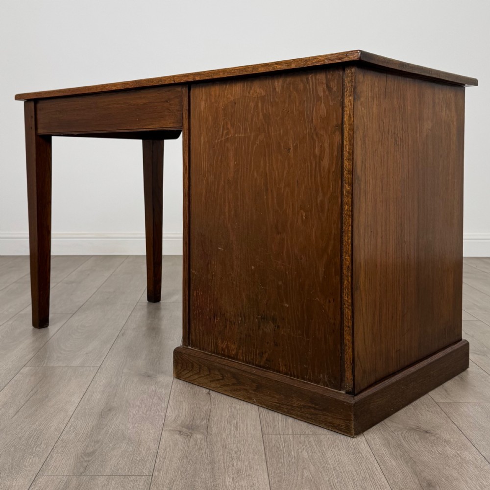 Antique 20th Century Good Quality Desk In Oak  View VII
