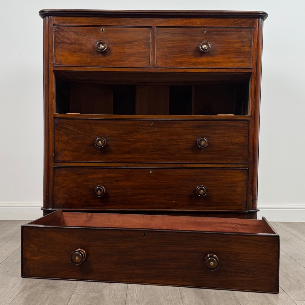  Antique 19th Century Chest Of Drawers In Mahogany  View X