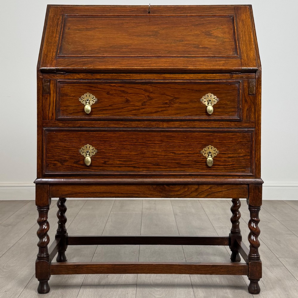 Antique 20th Century Barley Twist Bureau In Oak 