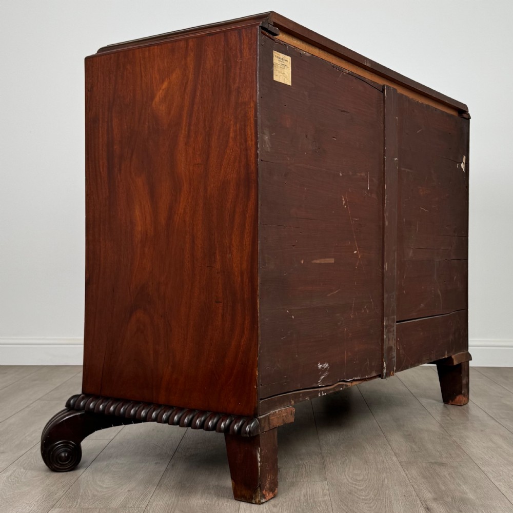 Antique 19th Century Chest Of Drawers In Mahogany  View IV