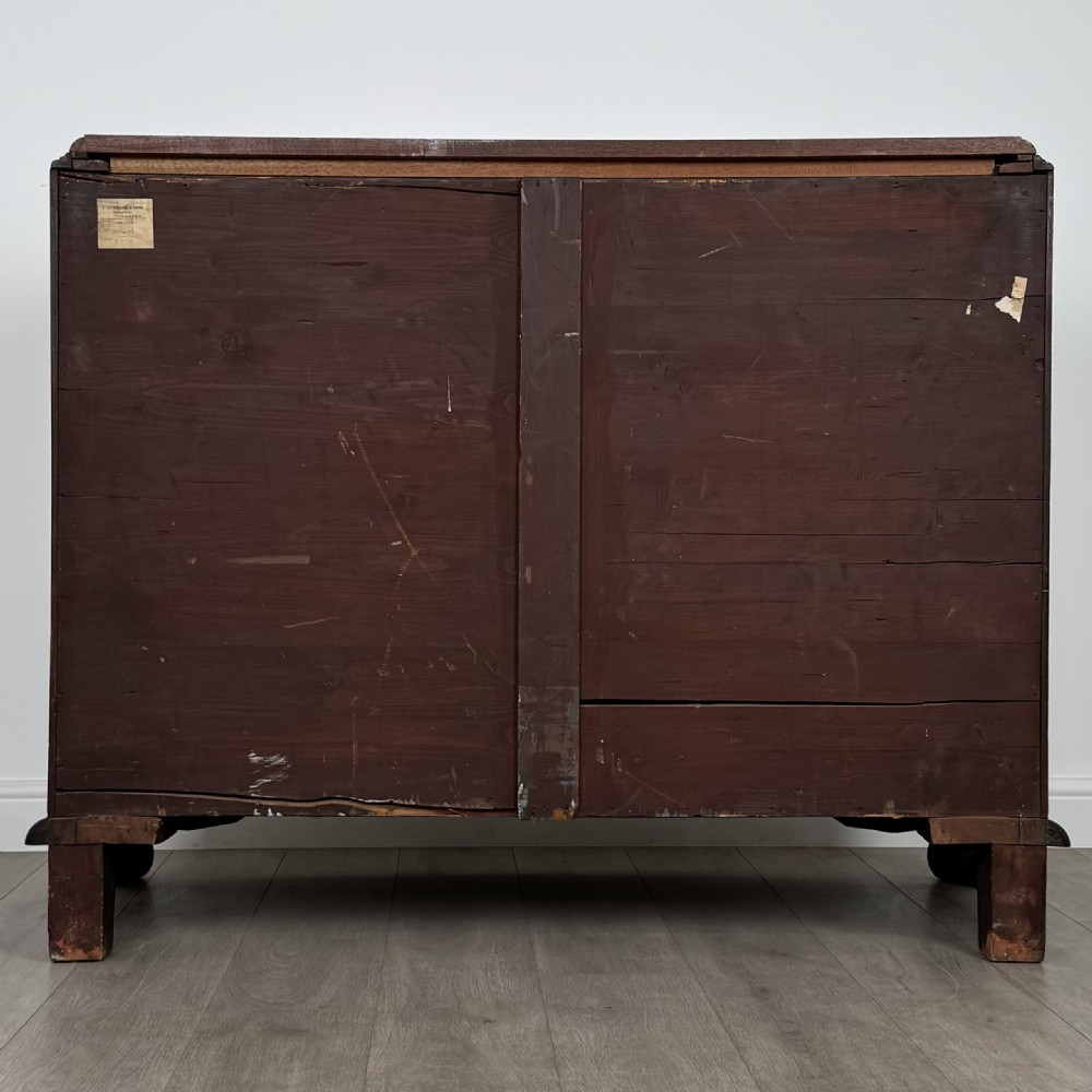 Antique 19th Century Chest Of Drawers In Mahogany  View V