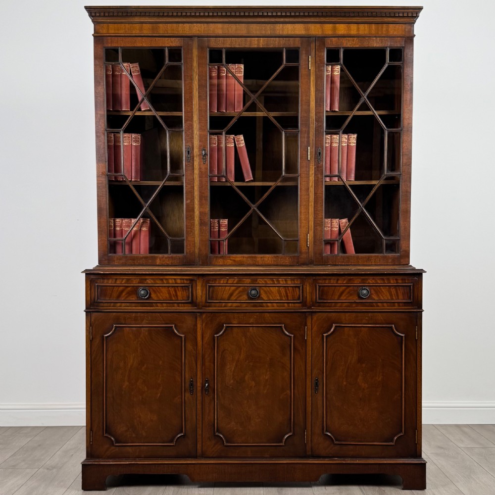  Vintage 20th Century Bookcase In Mahogany