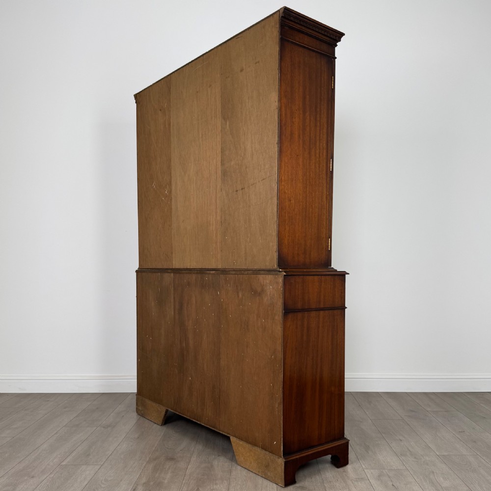  Vintage 20th Century Bookcase In Mahogany View VIII