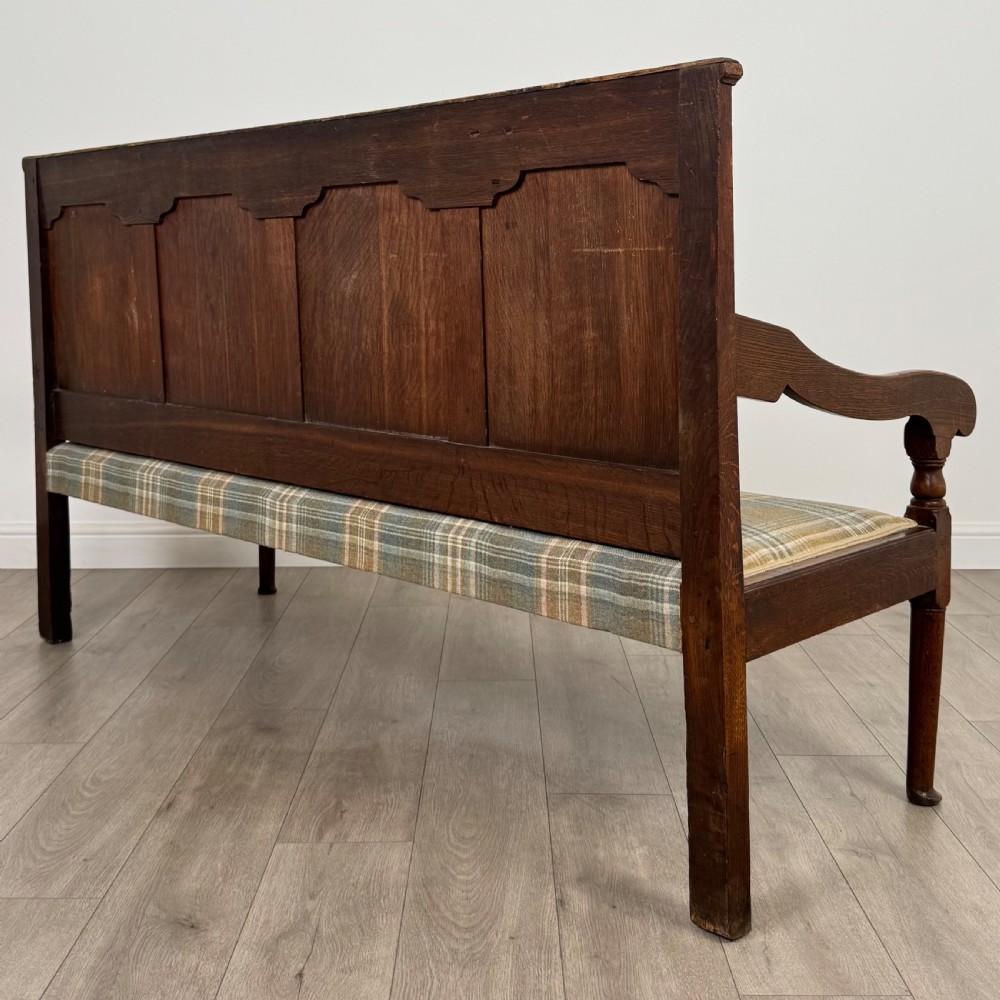  Antique 19th Century Good Quality Settle In Oak  View VI