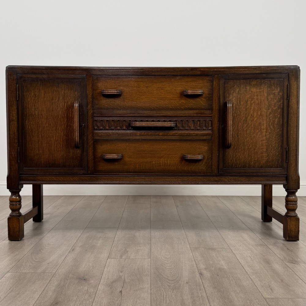 Antique 20th Century Good Quality Oak Sideboard