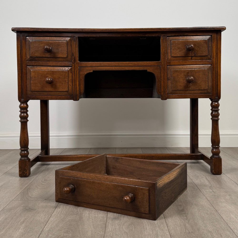  Antique 20th Century Good Quality Desk In Oak View XI