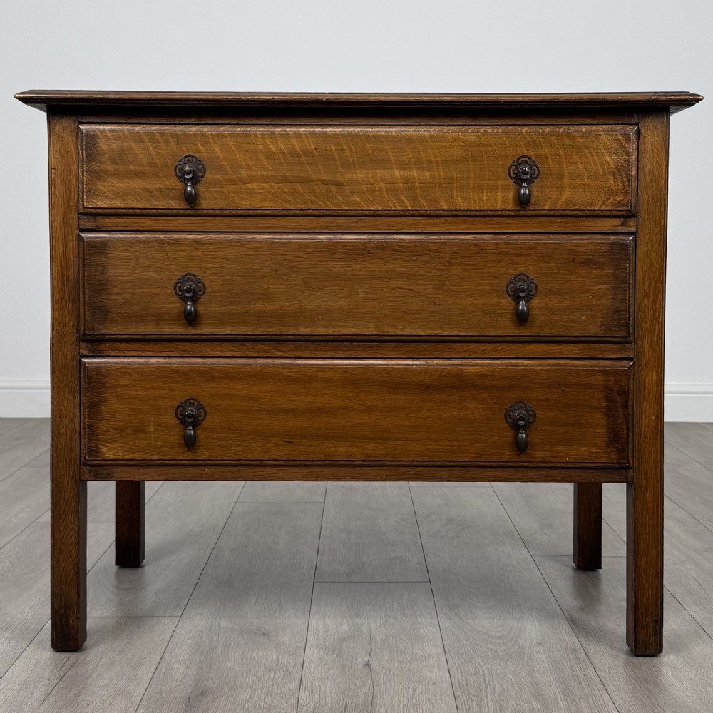  Antique 20th Century Chest Of Drawers In Oak 